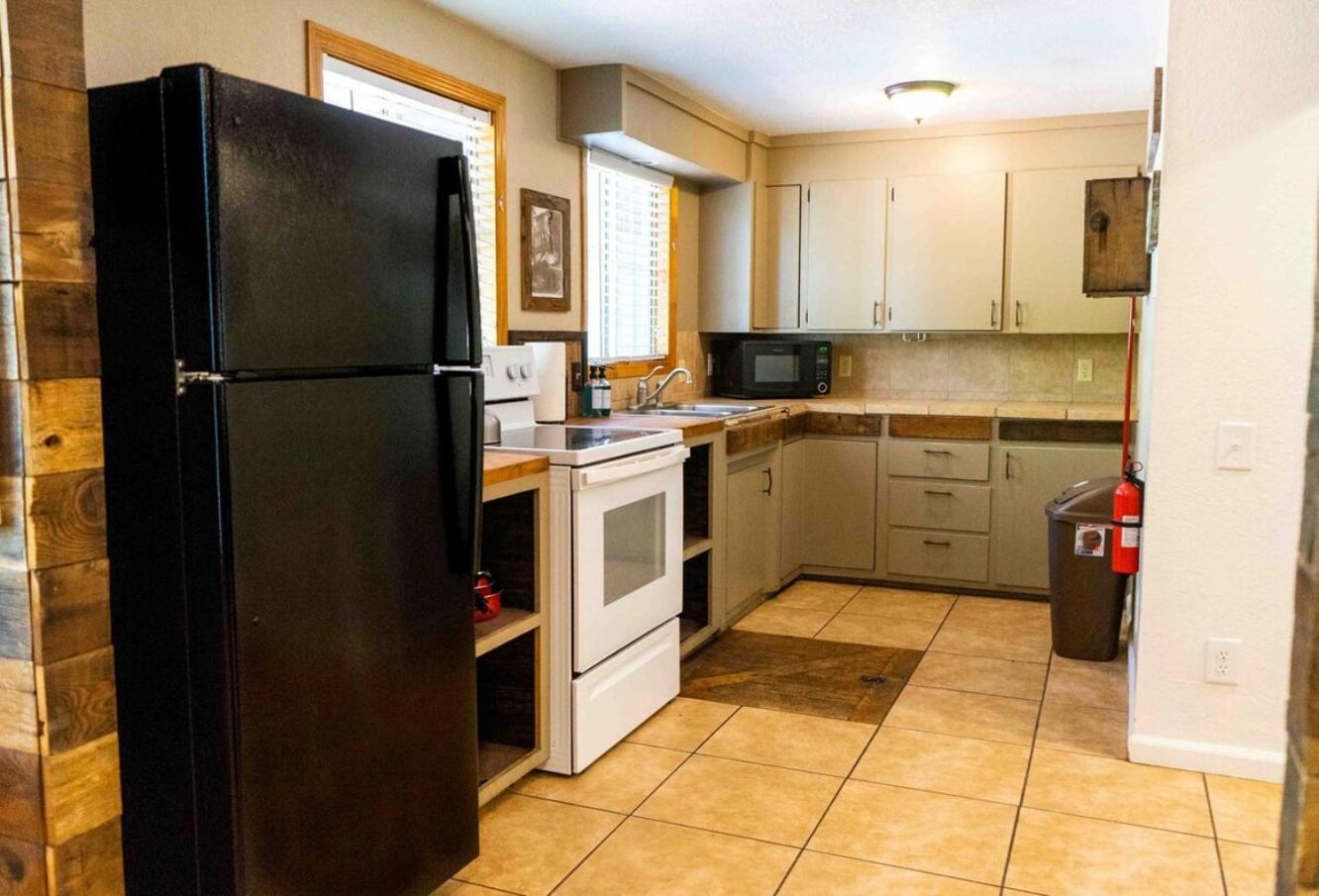 Miners Suite-Centrally Located In Shaver Lake Exterior foto