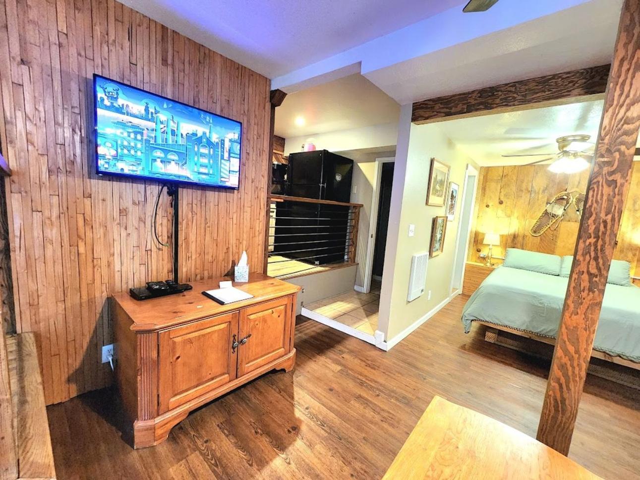 Miners Suite-Centrally Located In Shaver Lake Exterior foto